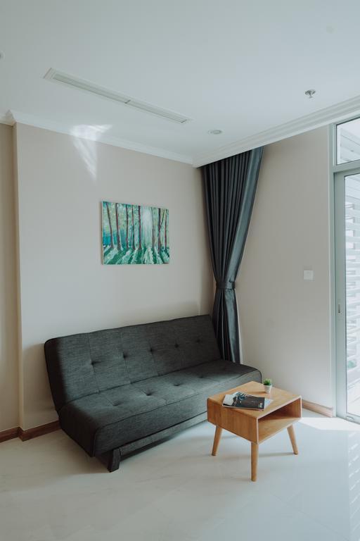 The Berry Vinhomes Luxury Apartments Cidade de Ho Chi Minh Exterior foto