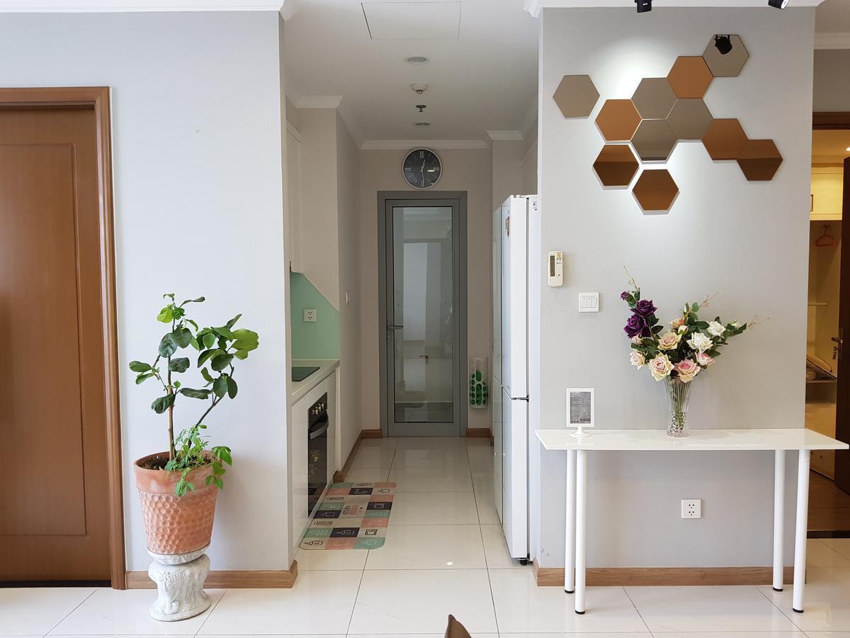 The Berry Vinhomes Luxury Apartments Cidade de Ho Chi Minh Exterior foto
